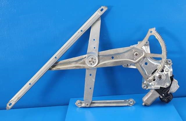 Ruteheis venstre foran til Lexus RX 2009-2015 (Type III) (AL10) (AL10) (TOYOTA|85720-48080|)