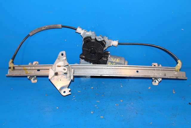 Ruteheis venstre til Nissan Navara 2005-2010 (Fase 1) (D40) (D40)