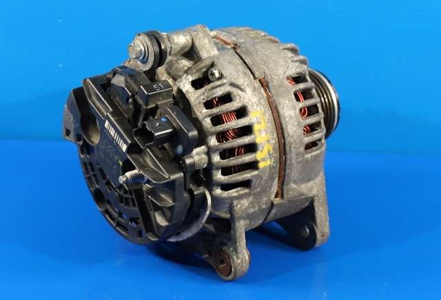 Dynamo diesel til Nissan NV200 2010-2019  (BOSCH|0 124 525 140|8200 728292. 14 VOLT - 150 AMP|)