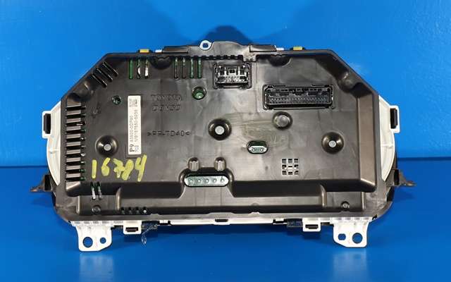 Instrumentpanel til Toyota Yaris 2012-2014 (Type III, Fase 1)  (DENSO|157550-5256|83800-0DP90|)