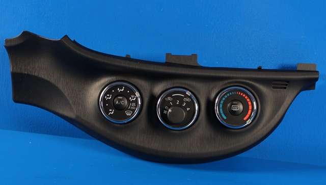Varmeapparat betjening til Toyota Yaris, 2012-2014 (Type III, Fase 1)  