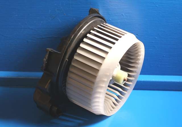 Varmeapparat motor til Toyota Verso-S, 2011-2015 (COMBI) (COMBI) 