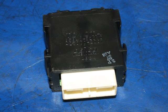 Rele diverse til Toyota Verso-S, 2011-2015 (COMBI) (COMBI) (DENSO|423000-2001)