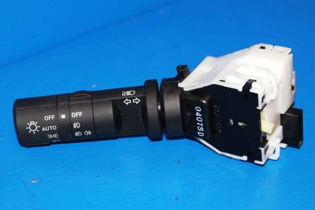 Bryter blink til Nissan Qashqai, 2010-2014 (Type I, Fase 2)  