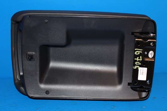 Midtarmlene foran til Nissan Qashqai 2010-2014 (Type I, Fase 2) (NISSAN|13200-A77OG|)