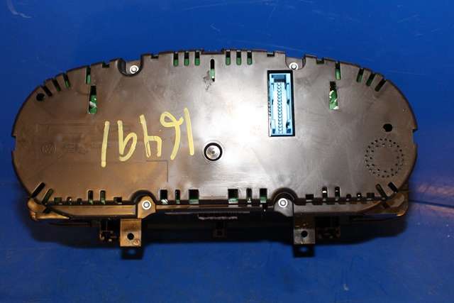 Instrumentpanel til VW Caddy 2010-2015 (Type III, Fase 2)  (VAG|2K0 920 865 H|)