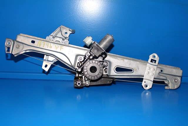 Ruteheis venstre foran til Suzuki SX4 S-CROSS, 2013-->> (Type II)  (DENSO|062040-3460)