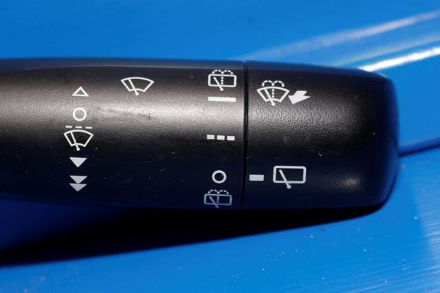 Bryter visker til Toyota Yaris 2014-2020 (Type III, Fase 2)  (TOYOTA|17F904-0D180|)