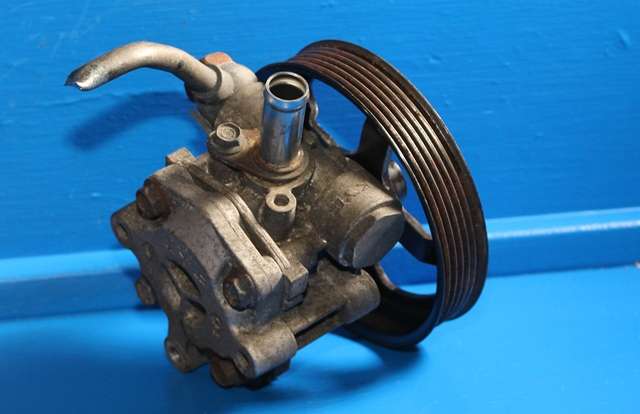 Servo pumpe mekanisk til Mitsubishi Outlander 2010-2012 (Type II, Fase 2)