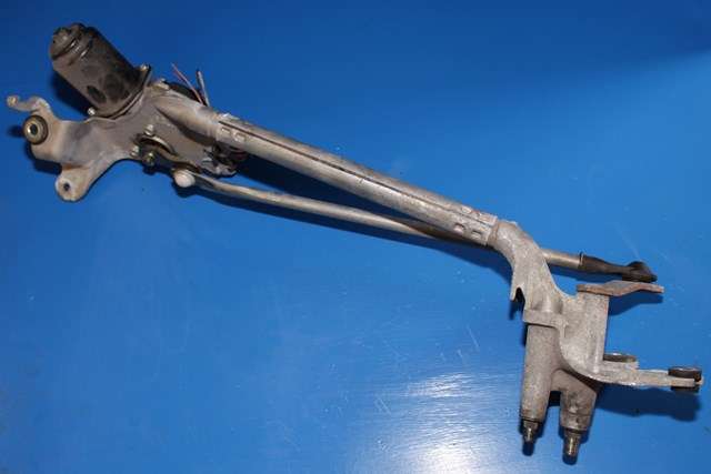 Viskermotor frontrute komplett m/overføring til Peugeot iOn, 2011-2020  (MITSUBISHI|8250A326)