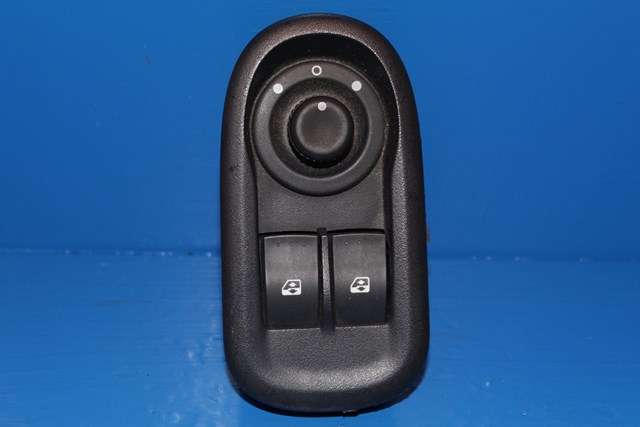 Bryter ruteheis førerdørspanel til Renault Kangoo, 2008-2021 (Type II)  (RENAULT|8200 637849)