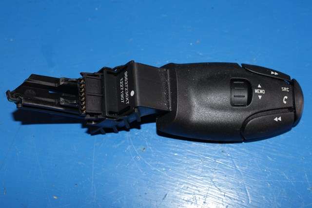 Bryter diverse til Peugeot 3008, 2009-2016 (Type I)  (PEUGEOT|96 637236 XT)
