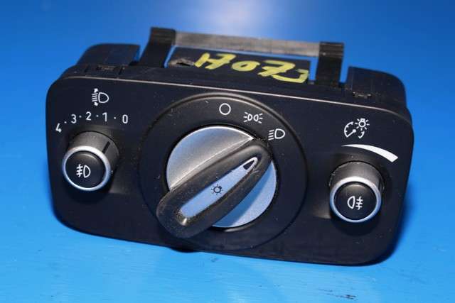 Bryter lys til Ford Mondeo, 2011-2014 (Type IV, Fase 2)  (FORD|AG9T-13A024-AC)