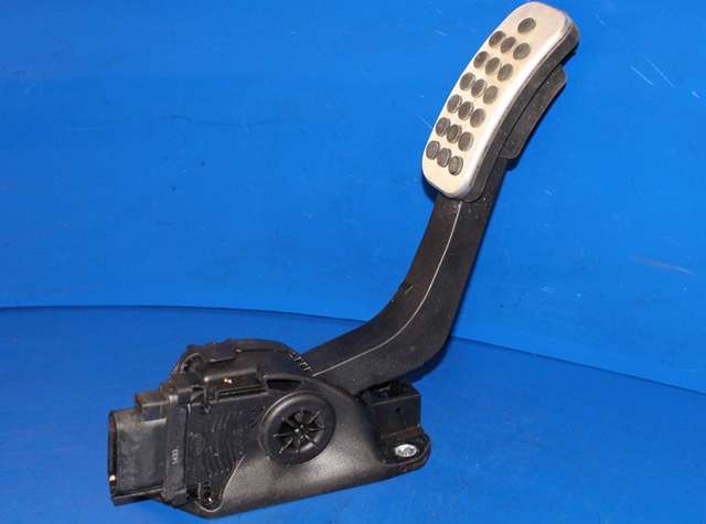 Pedal gass til Ford Fiesta, 2013-2017 (Type VI, Fase 2)  (HELLA|6PV 009 517-20)