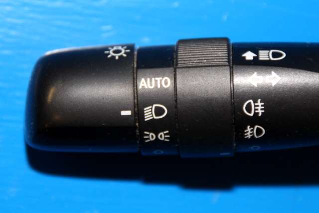 Bryter blink til Toyota Prius 2009-2016 (Type III) (COMBI) (COMBI) (TOYOTA|17F534-42111|)