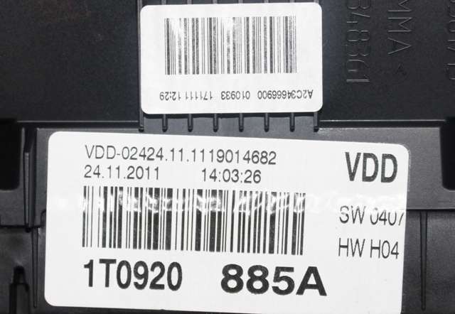 Instrumentpanel til VW Touran 2010-2015 (Type I, Fase 3)  (VAG|1T0 920 885 A|)