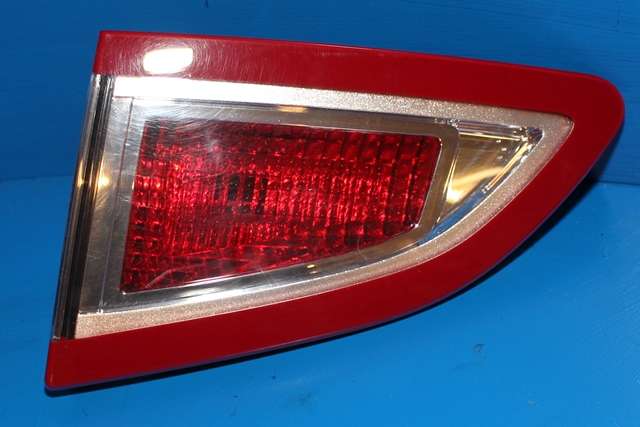 Baklykt høyre indre til Renault Scenic, 2009-2016 (Type III)  (RENAULT|265550018R)