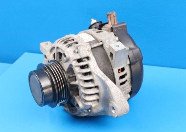 Dynamo til Toyota Auris 2013-2015 (Type II, Fase 1)  (DENSO|104211-3090|27060-0Y160. 12 VOLT - 100 AMP|)