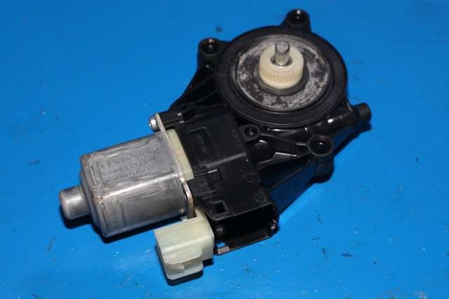 Ruteheis, kun motor, høyre foran til Ford Fiesta 2008-2012 (Type VI, Fase 1) (BOSCH|0 130 822 407|)