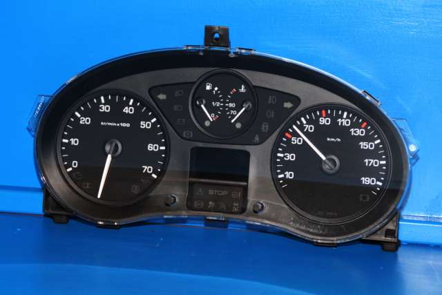 Instrumentpanel til Peugeot Expert, 2007-2016 (Type II)  (PEUGEOT|96 651549 80)