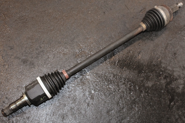 Drivaksel venstre foran, bensin/automat til Subaru Impreza, 2013-2017 (Type IV)  