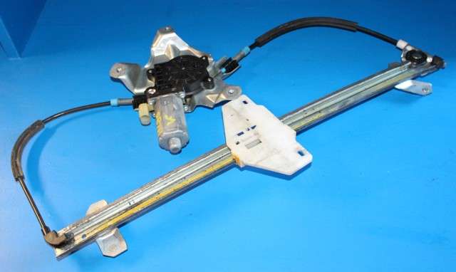 Ruteheis venstre foran til Ford Transit Connect, 2009-2013 (Type I, Fase 2) (FORD|2T14-V23201-BH)