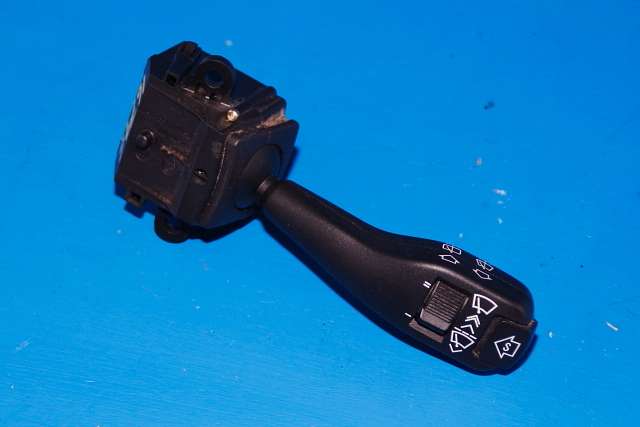 Bryter visker til BMW X5, 2000-2006 (E53) (E53) (BMW|8 375 408)