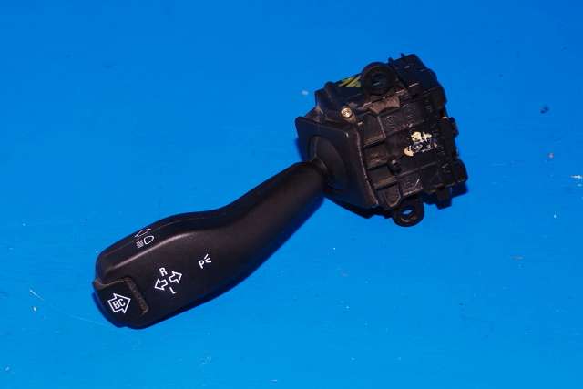 Bryter blink til BMW X5, 2000-2006 (E53) (E53) (BMW|8 363 668)