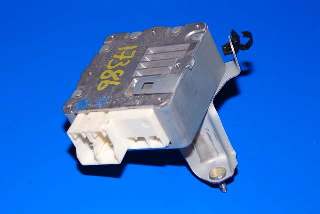 Styreenhet servo til Toyota Urban Cruiser 2009-2014 (JTEKT|JL501-001611|89650-52470|)
