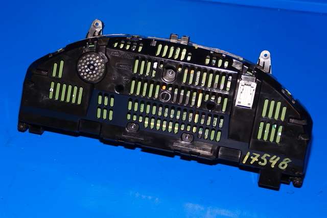 Instrumentpanel til Mercedes C-Klasse 2011-2014 (Fase 2) (W204) (W204) (MERCEDES|A 204 900 41 08|)