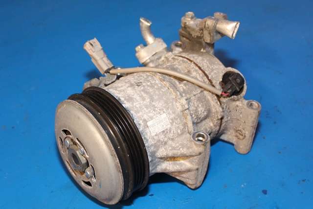 Aircondition kompressor til Toyota Yaris, 2012-2014 (Type III, Fase 1)  (DENSO|447260-4201)