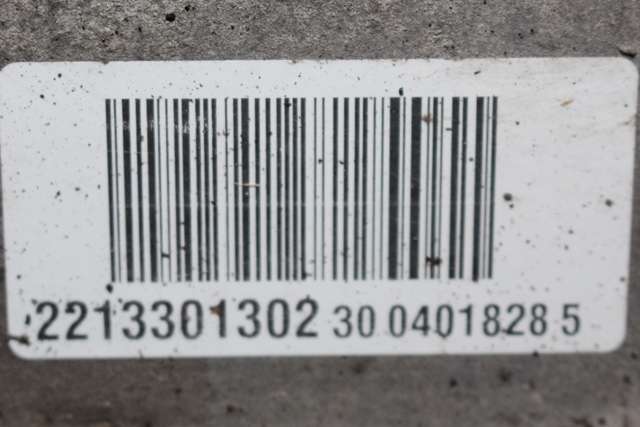 Kardang klokke foran til Mercedes C-Klasse 2011-2014 (Fase 2) (W204) (W204) (MERCEDES|221 330 13 02|)