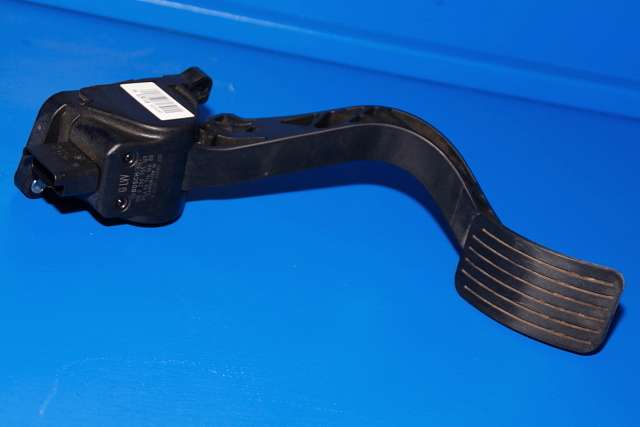 Pedal gass til Peugeot 3008, 2009-2016 (Type I) (BOSCH|0 280 755 167)