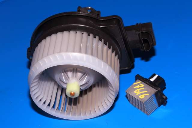 Varmeapparat motor til Suzuki SX4 S-CROSS, 2013-->> (Type II)  