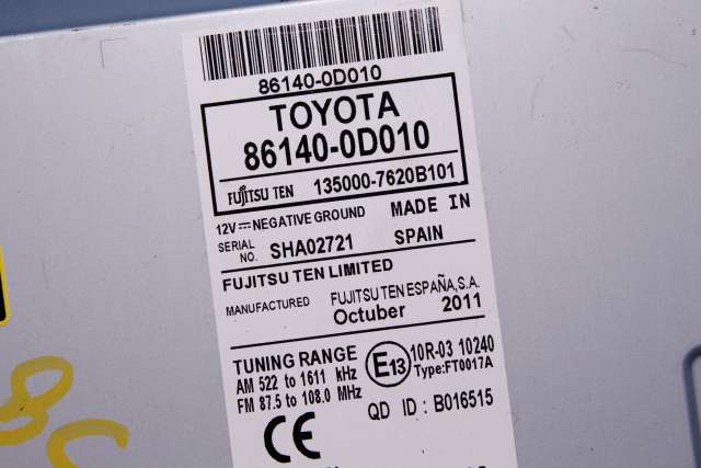 Bilstereo navigasjon til Toyota Yaris 2012-2014 (Type III, Fase 1)  (TOYOTA|86140-0D010|)