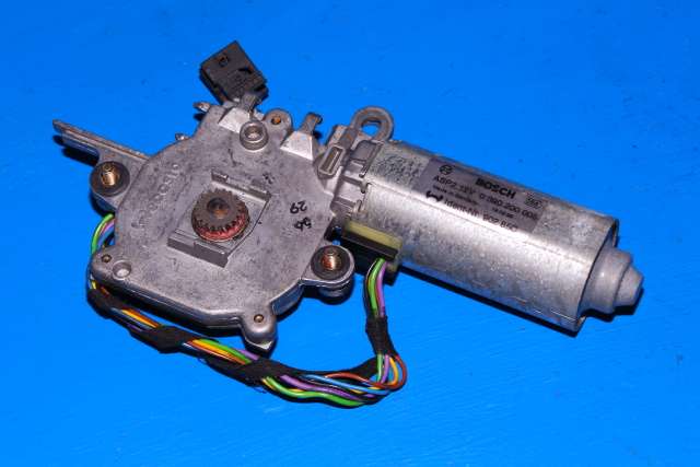 Takluke motor til Mercedes S-Klasse, 1999-2005 (W220) (W220) (BOSCH|0 390 200 005)