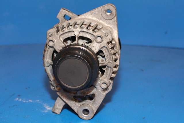 Dynamo til Toyota Yaris 2012-2014 (Type III, Fase 1) (DENSO|104211-3020|27060-0Y130|)