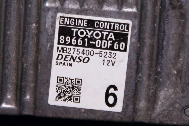 Styreenhet motor til Toyota Yaris 2012-2014 (Type III, Fase 1)  (DENSO|275400-5232|89661-0DF60|)