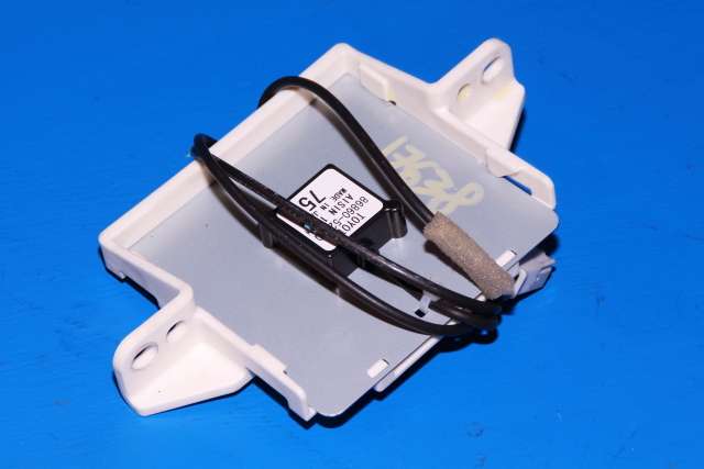 Antenne navigasjon til Toyota Yaris 2012-2014 (Type III, Fase 1) (TOYOTA|86860-52190|)