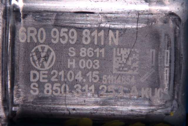 Ruteheis, kun motor, venstre bak til VW Polo 2014-2017 (Type V, Fase 2)  (VAG|6R0 959 811 N|)