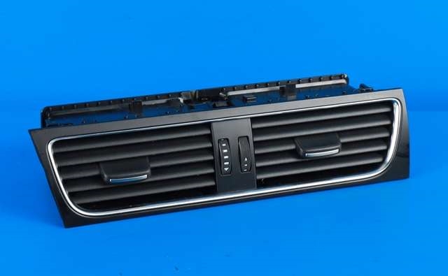 Dashbord friskluftdyse midtkonsoll til Audi A4, 2007-2014 (Type IV) (B8) (B8) (VAG|8T1 820 951 B)