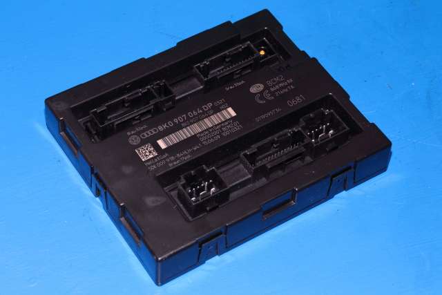 Styreenhet comfort (BCM) til Audi A4, 2007-2014 (Type IV) (B8) (B8) (VAG|8K0 907 064 DP)