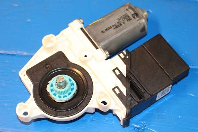 Ruteheis, kun motor, høyre bak til VW Tiguan, 2007-2011 (Type I, Fase 1) (VAG|5K0 959 795)