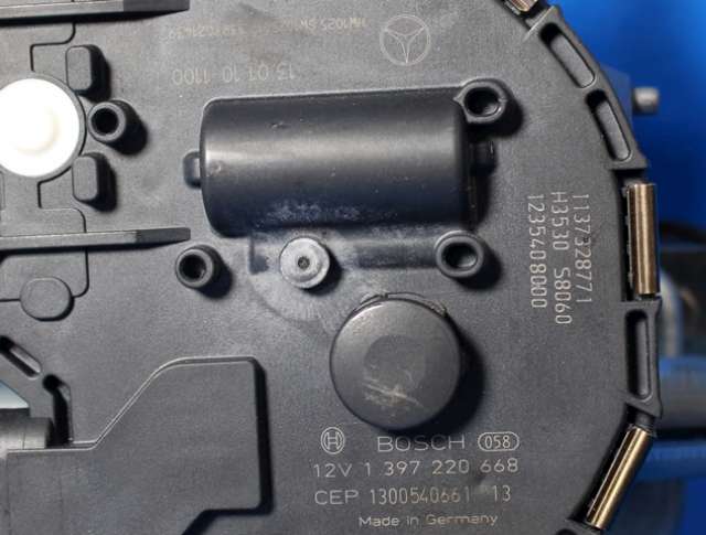 Viskermotor frontrute komplett m/overføring til Mercedes GLK 2008-2015 (X204) (X204) (MERCEDES|A 204 820 13 40|)