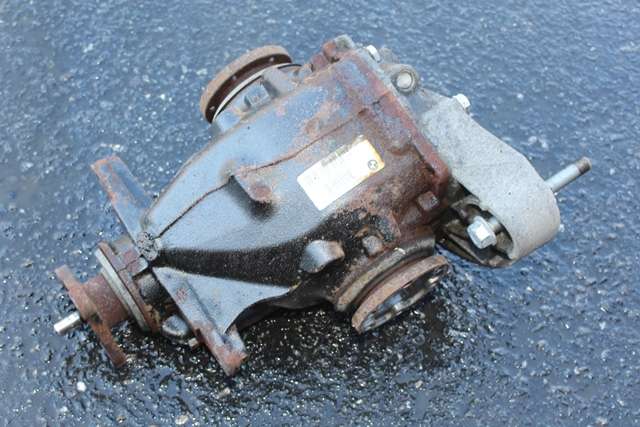Kardang klokke bak til BMW 1-Serie, 2004-2011 (E81/E82/E87/E88) (E81/E82/E87/E88) (BMW|7 598 855)