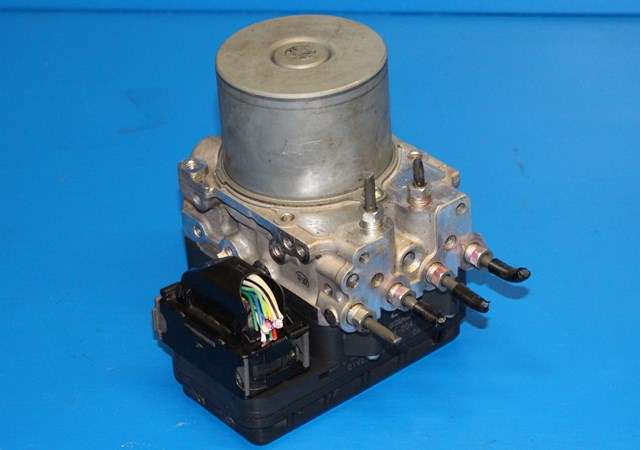 ABS sentral til Toyota Urban Cruiser, 2009-2014 (ADVICS|44540-52170)