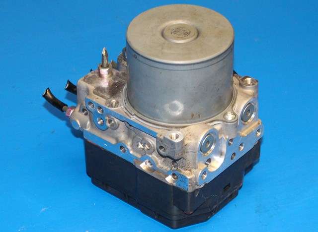 ABS sentral til Toyota Urban Cruiser 2009-2014  (ADVICS|44540-52170|89541-52A10|)