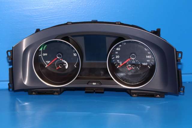 Instrumentpanel til VW e-Golf 2014-2017 (Fase 1) (VDO|A2C94778000|5GE 920 755 A|)