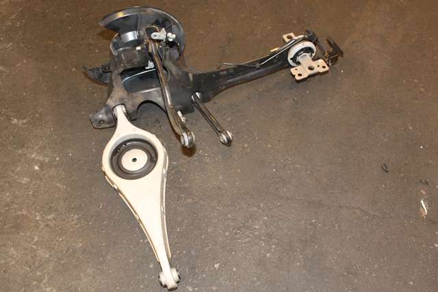 Bakstilling venstre side til Volvo V60/V60 CC 2013-2018 (Type I, Fase 2)