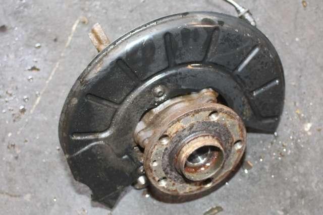Hjulspindel høyre foran til VW Caddy, 2010-2015 (Type III, Fase 2)  